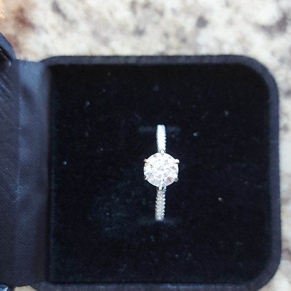1 Carat Moissanite Ring - Picture 13 of 16